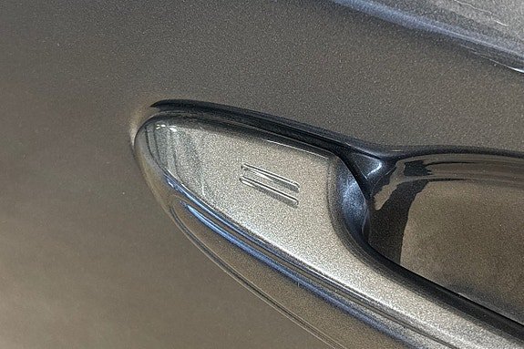 Vehicle Image 26