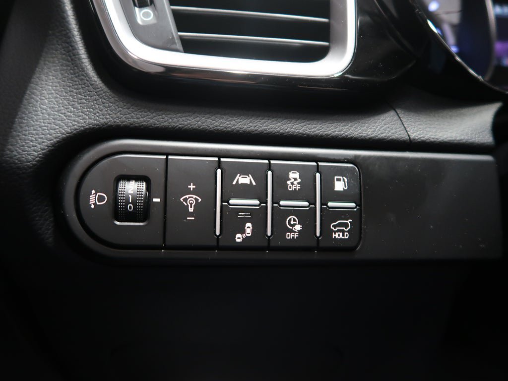 Vehicle Image 29