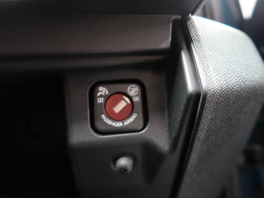 Vehicle Image 35