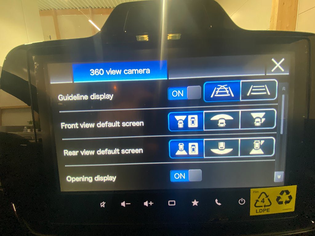 Vehicle Image 16