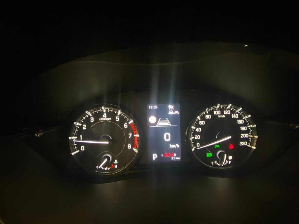 Vehicle Image 17