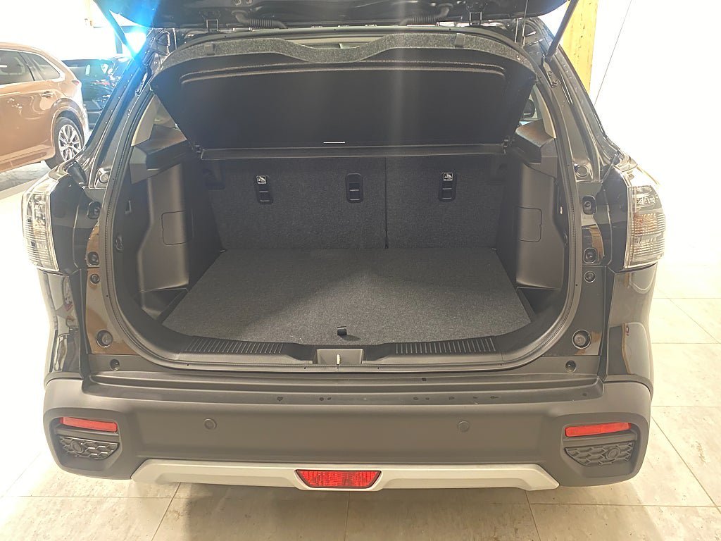 Vehicle Image 20