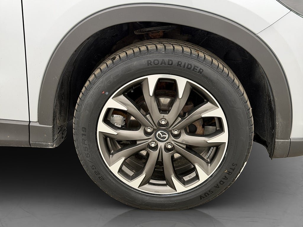 Vehicle Image 30