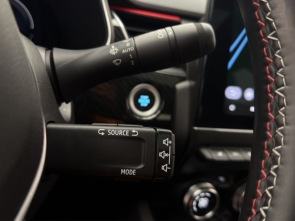 Vehicle Image 26