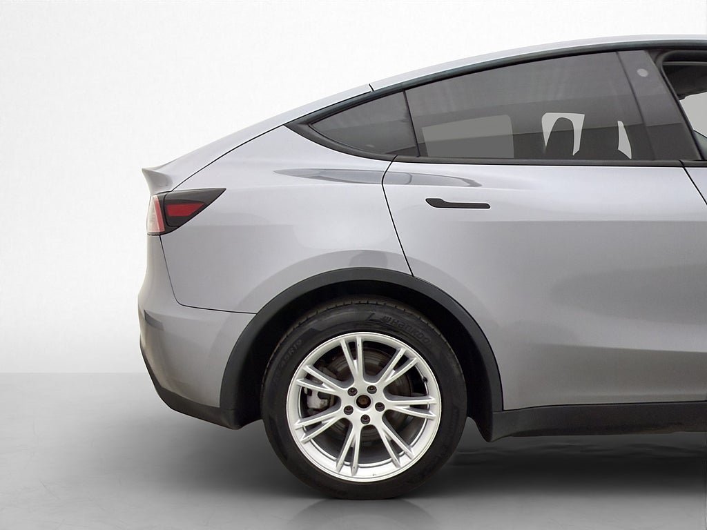 Vehicle Image 36