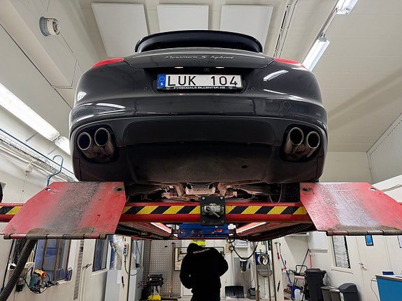 Vehicle Image 36