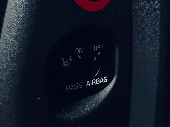 Vehicle Image 26