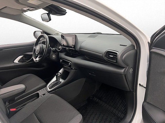 Vehicle Image 23
