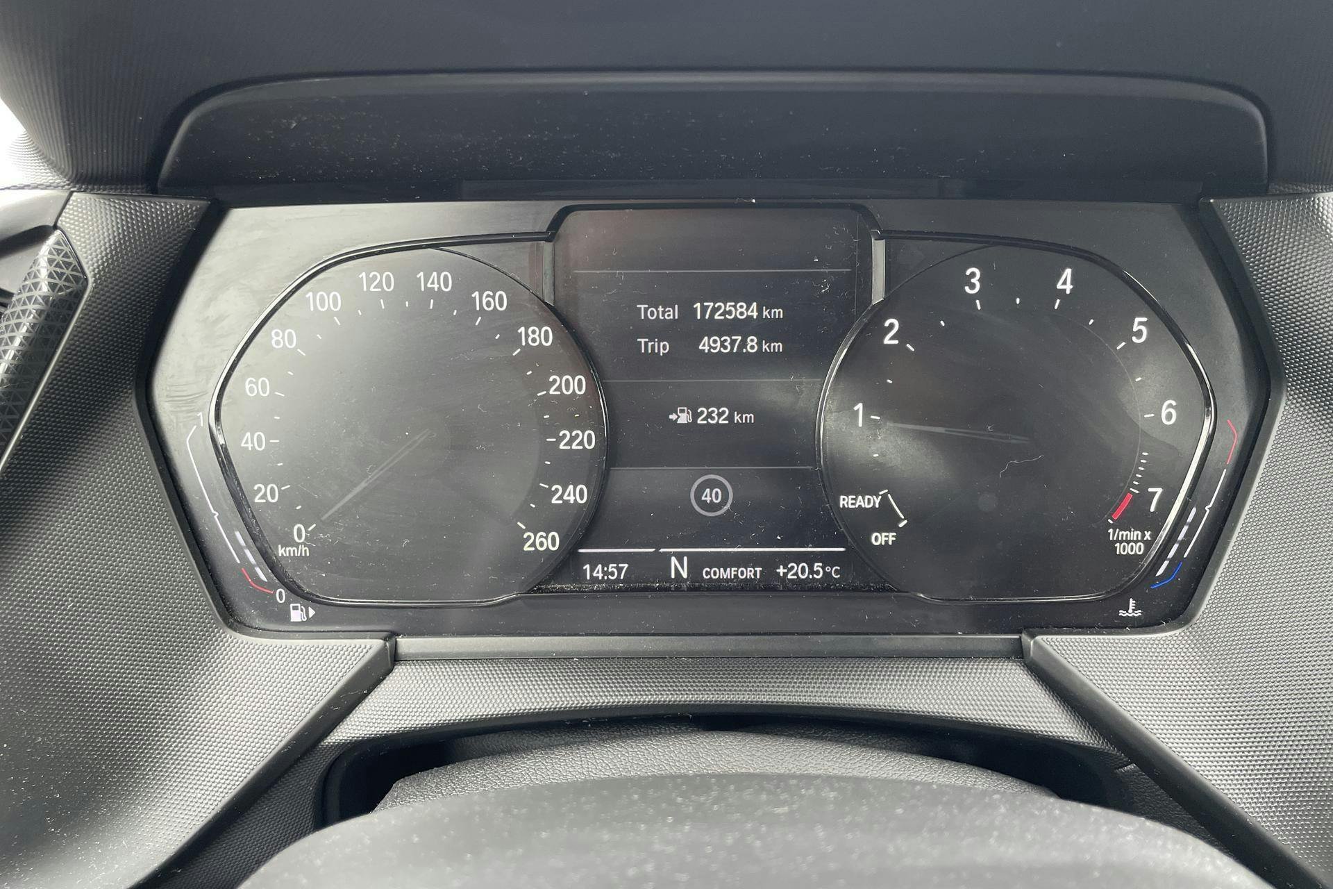 Vehicle Image 10
