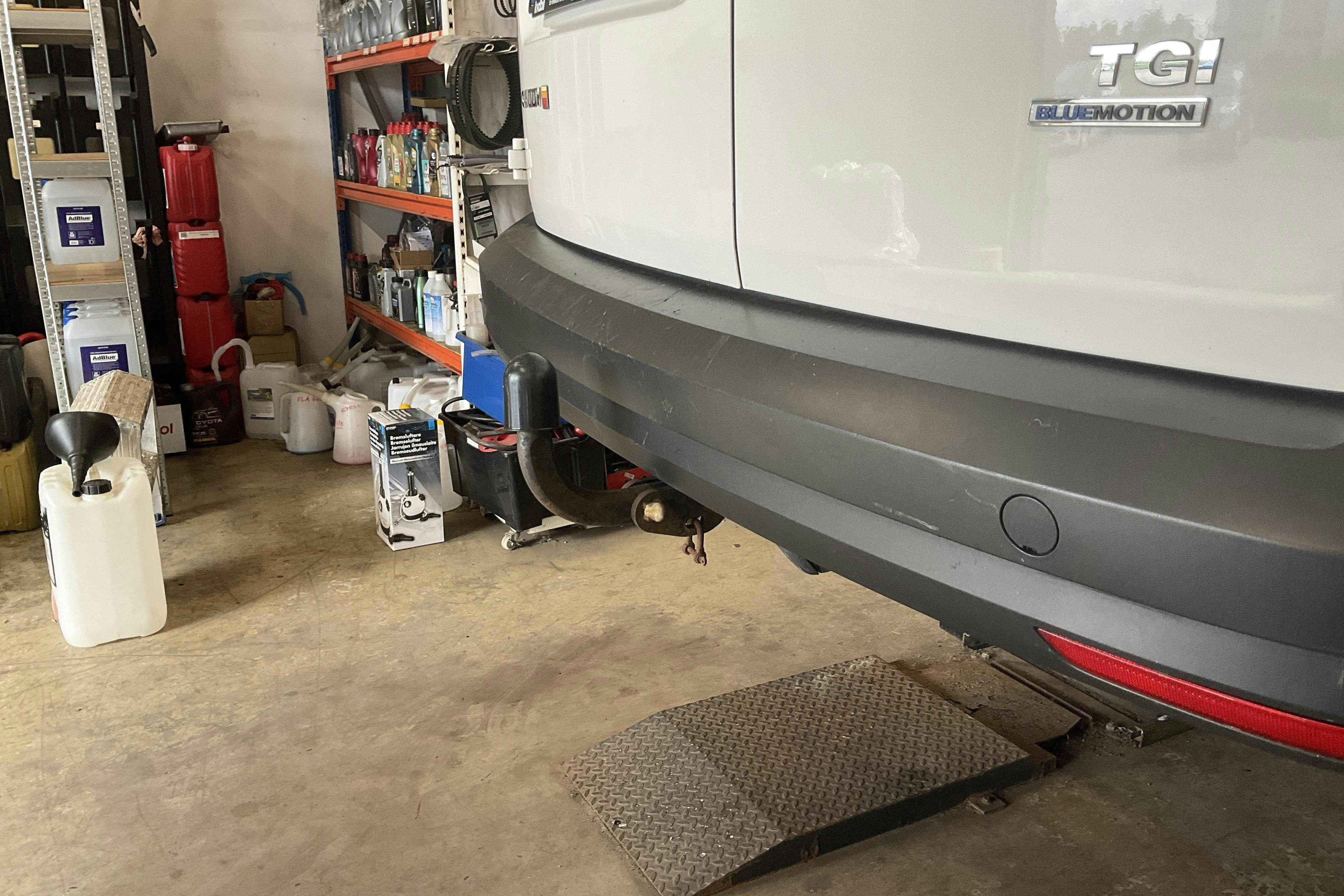 Vehicle Image 14