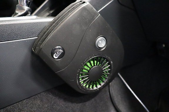 Vehicle Image 24