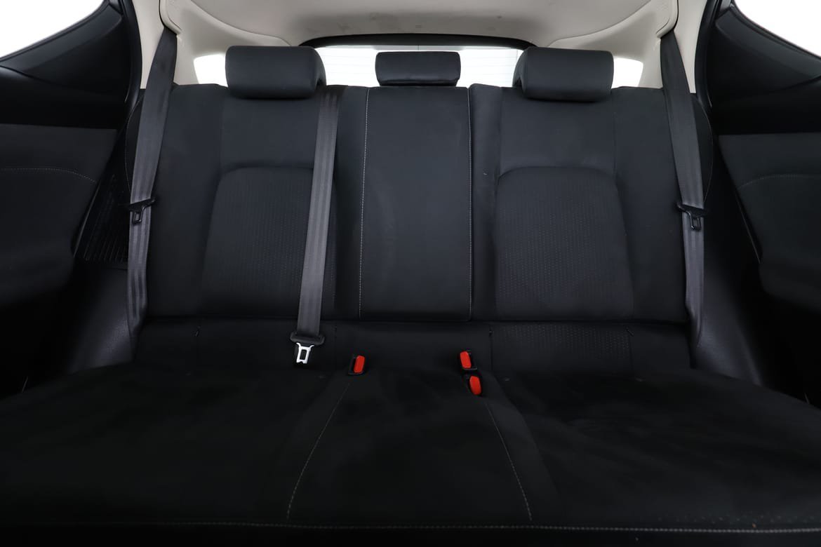 Vehicle Image 16