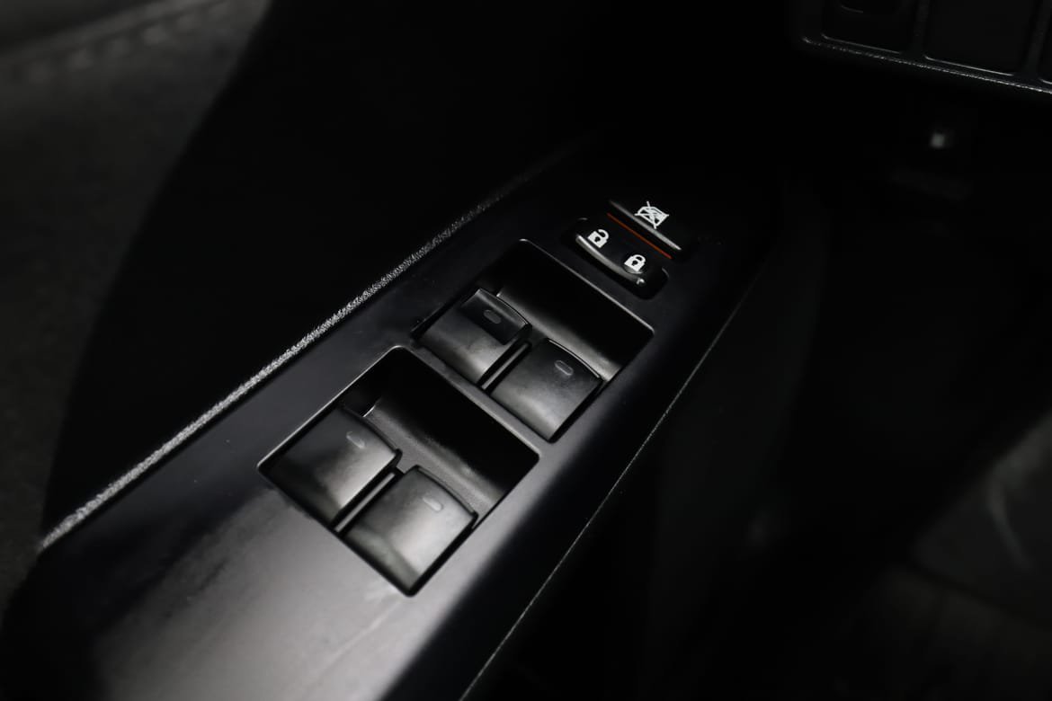 Vehicle Image 35