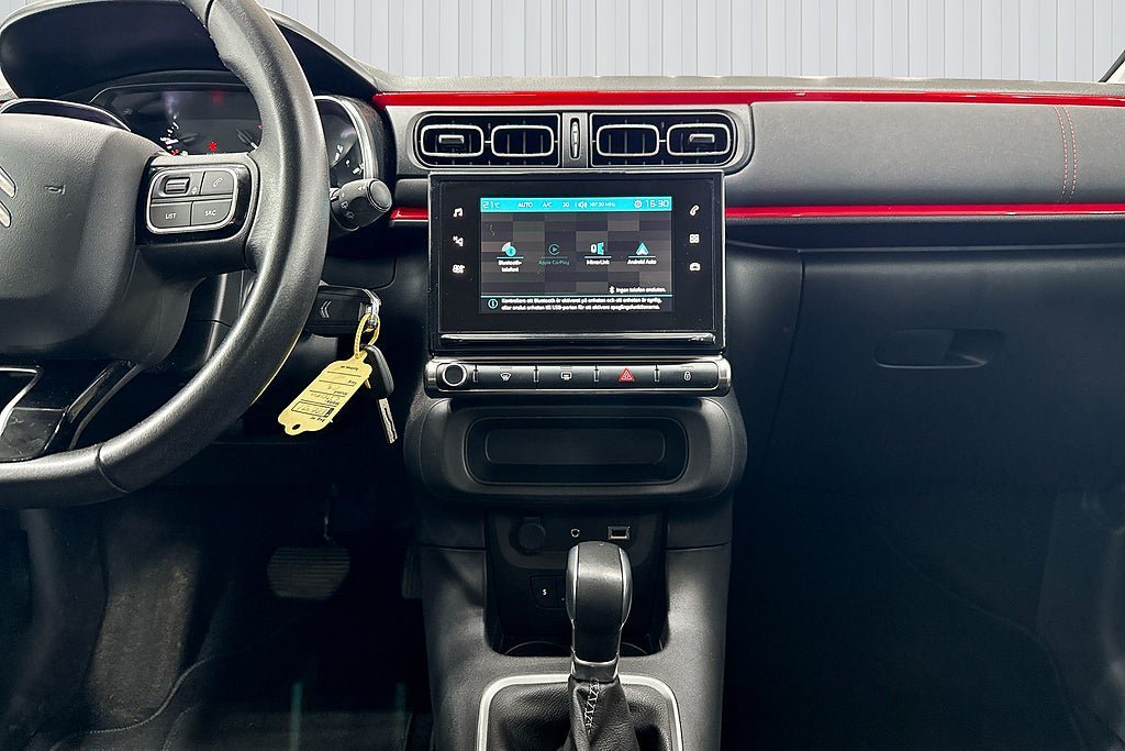 Vehicle Image 11