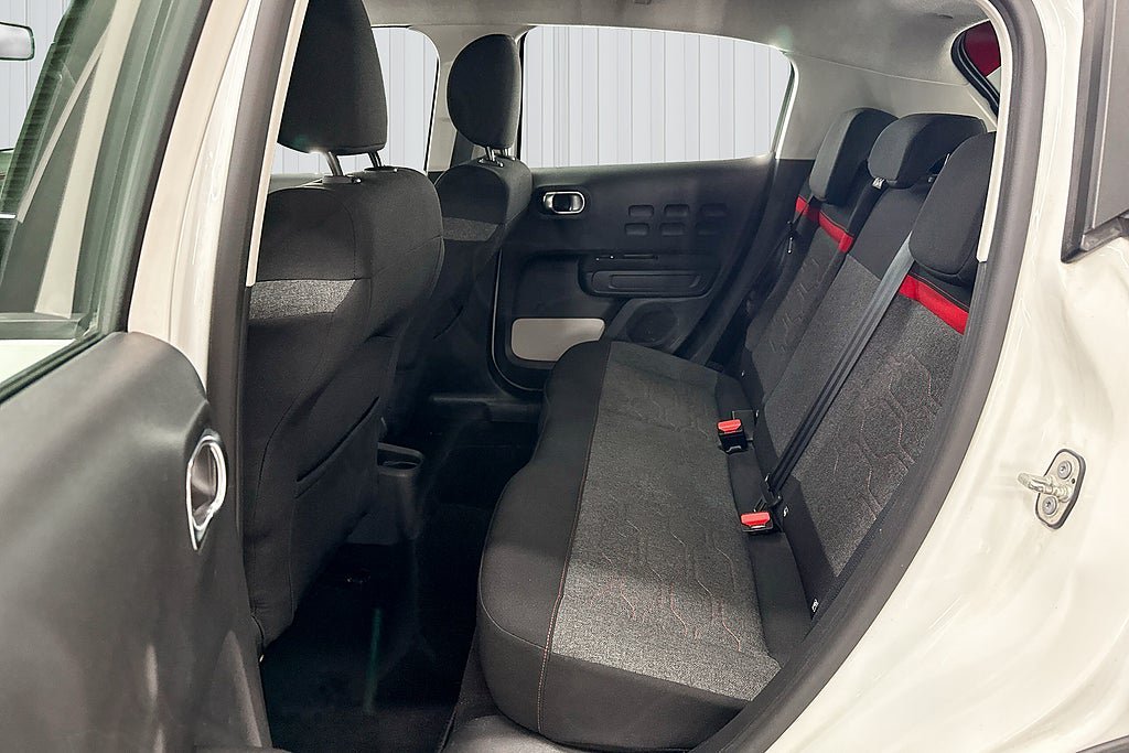 Vehicle Image 18