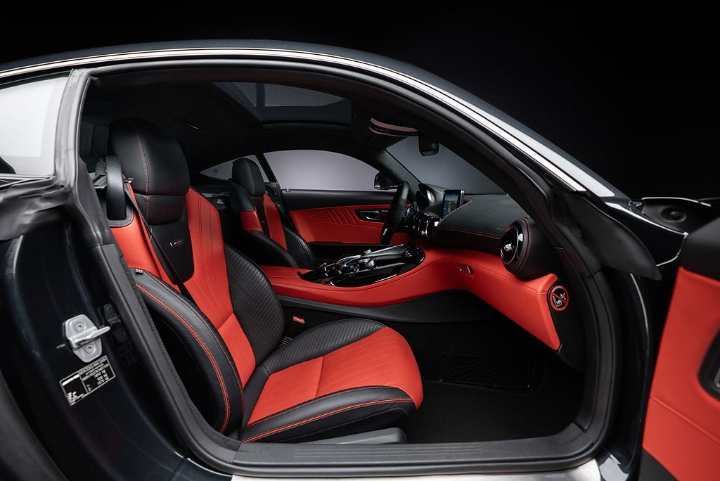 Vehicle Image 8