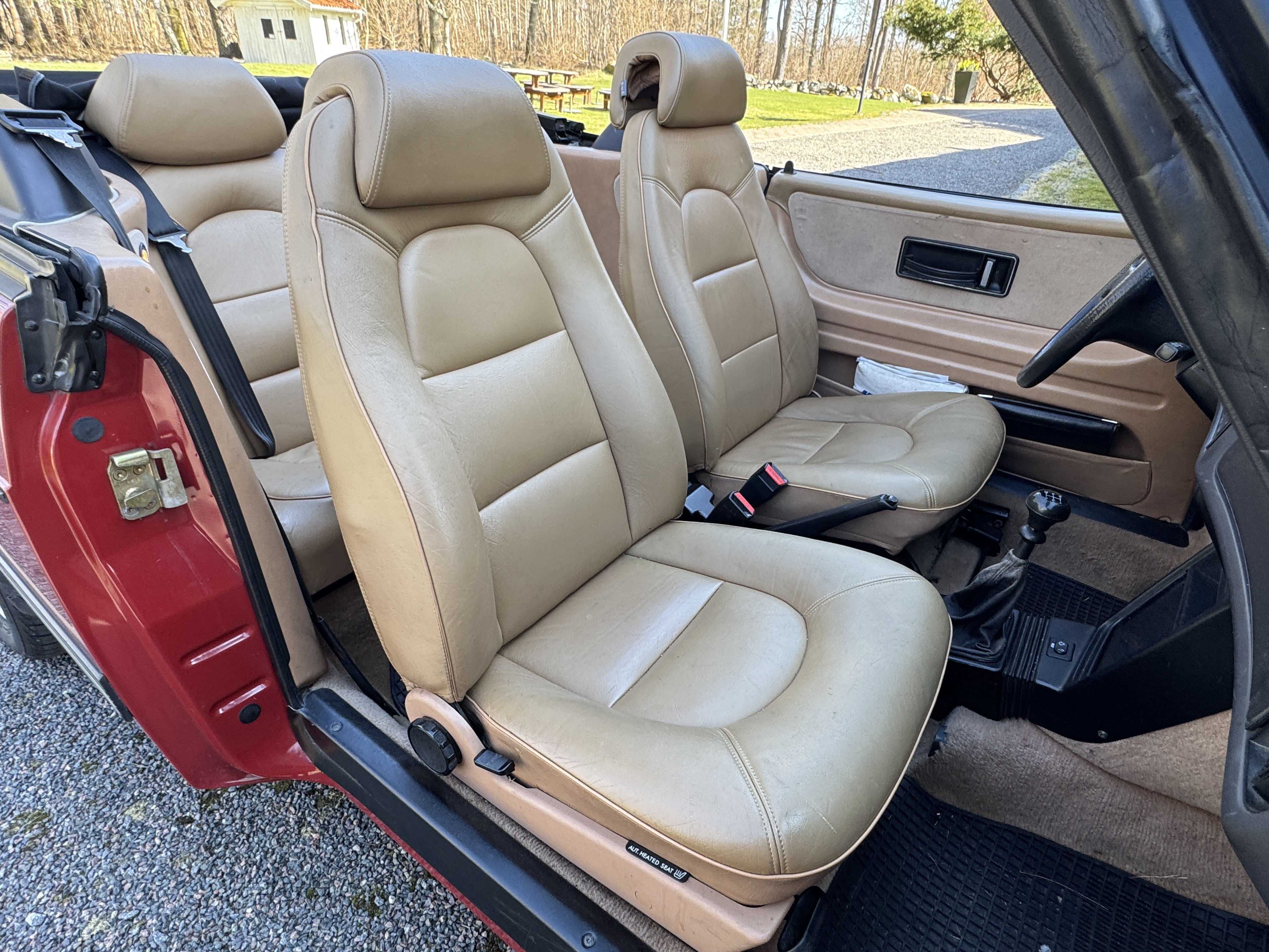 Vehicle Image 52