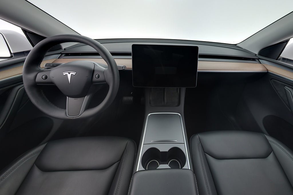 Vehicle Image 13