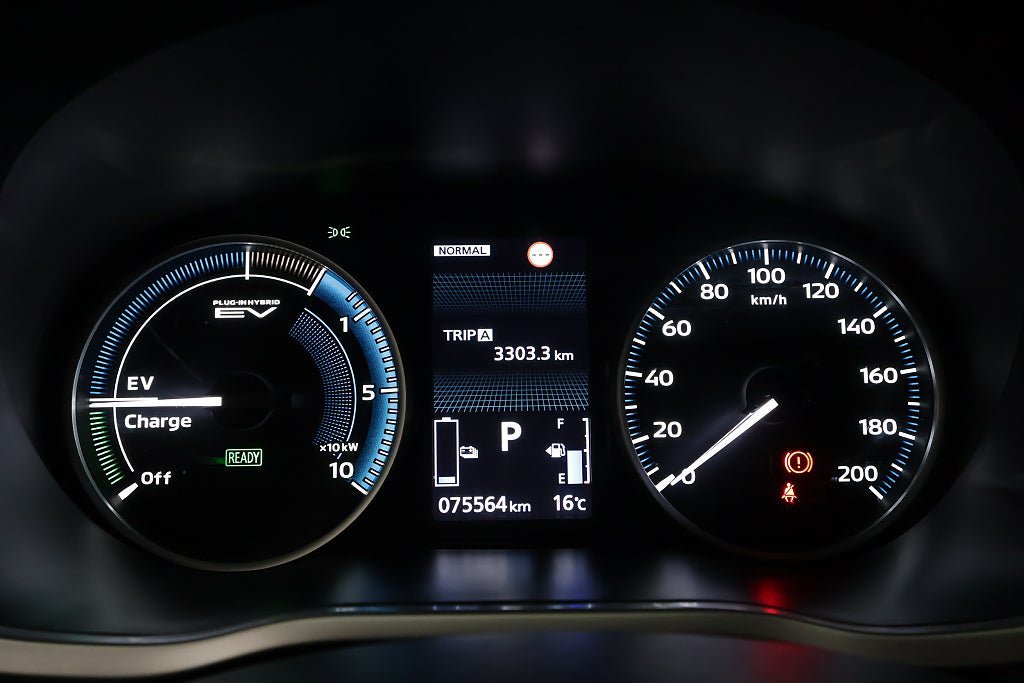 Vehicle Image 16