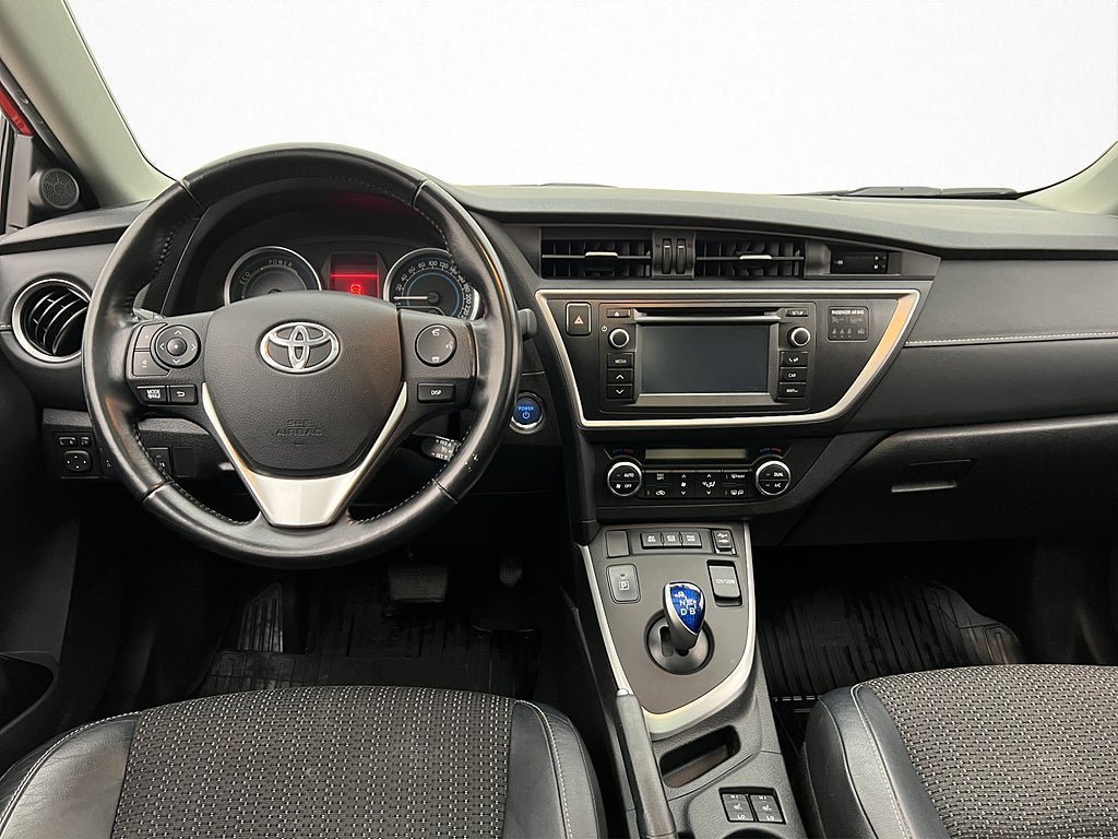 Vehicle Image 13