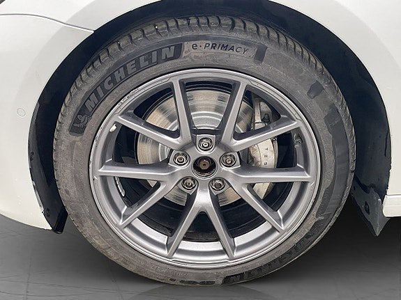 Vehicle Image 33