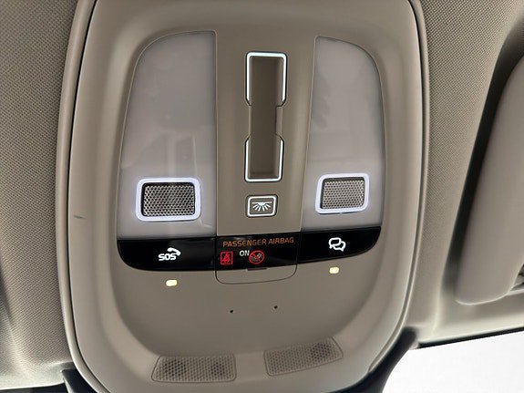 Vehicle Image 34