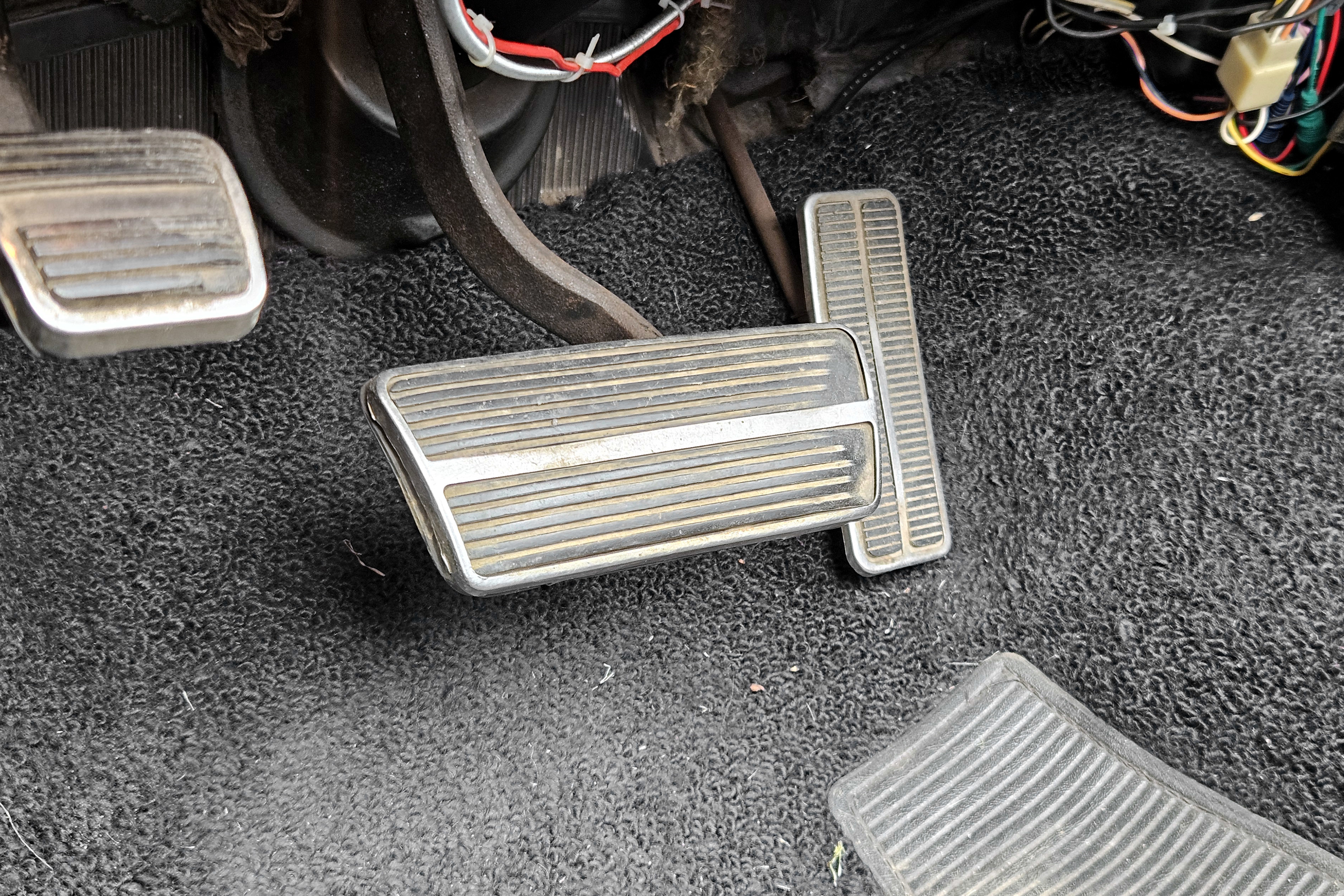 Vehicle Image 38