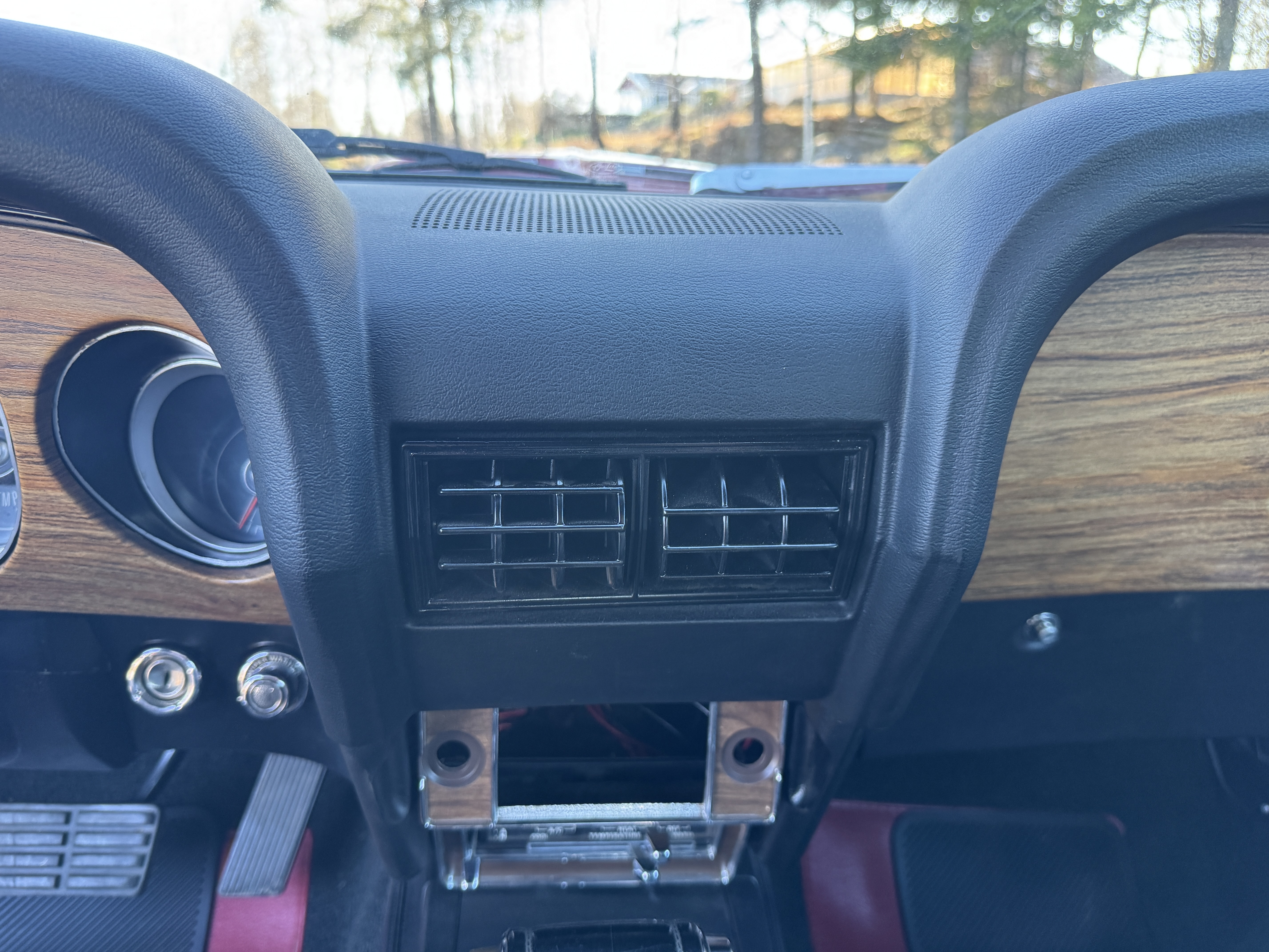 Vehicle Image 119