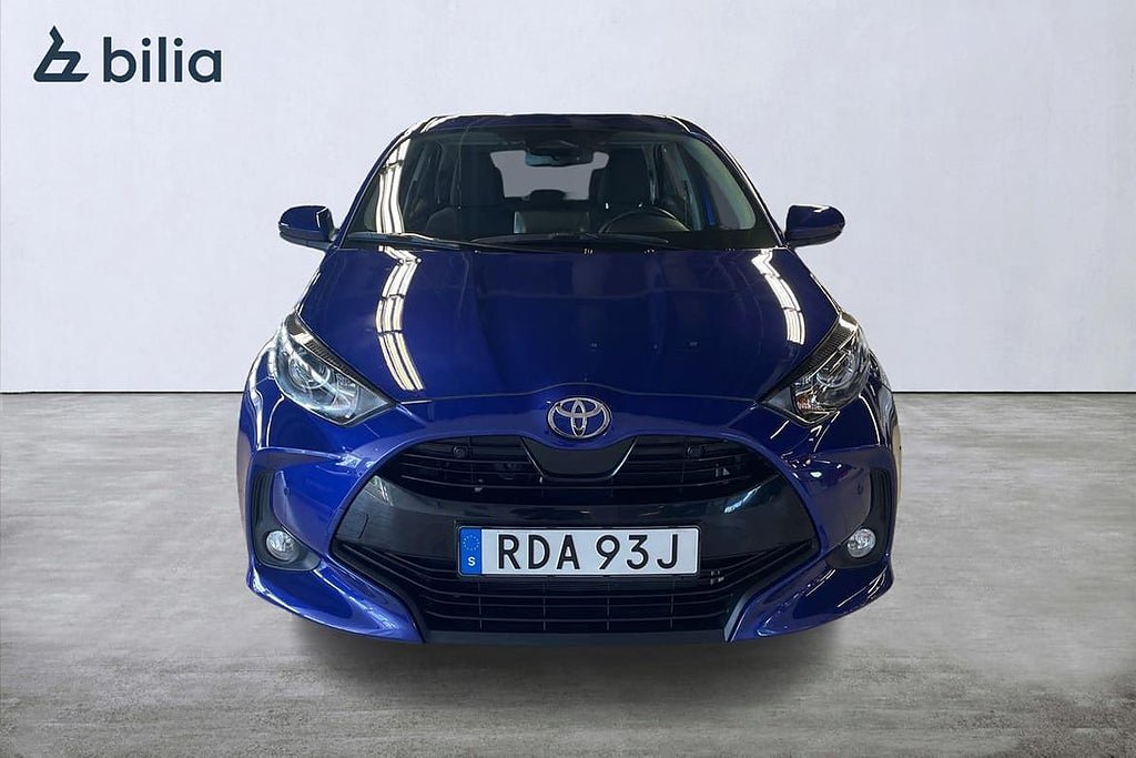 Vehicle Image 6