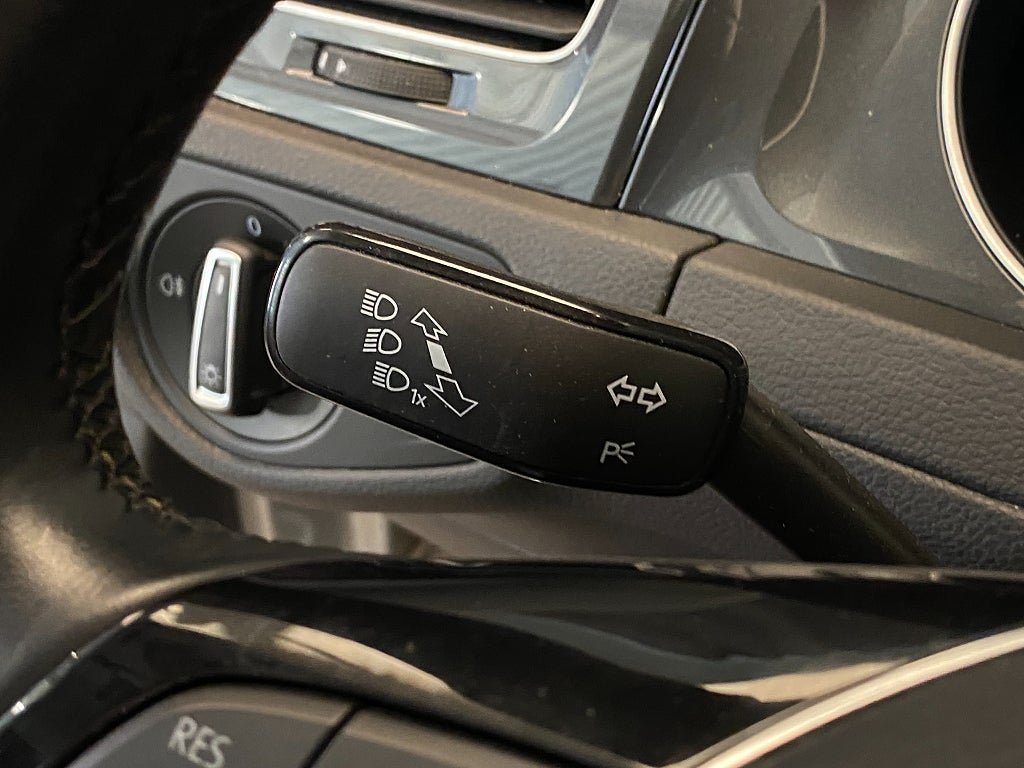 Vehicle Image 50