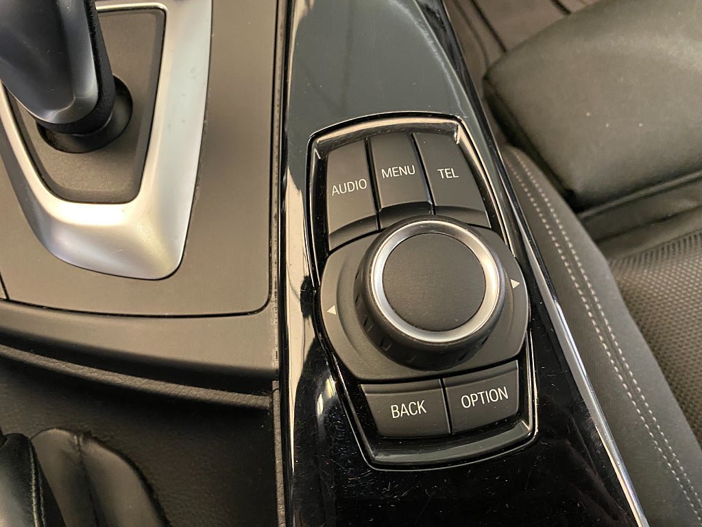 Vehicle Image 57