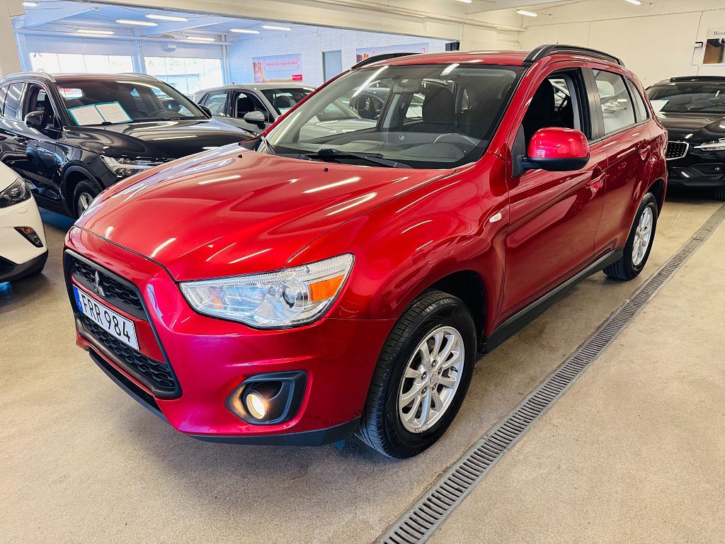 Vehicle Image 13
