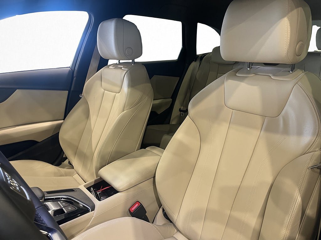 Vehicle Image 17