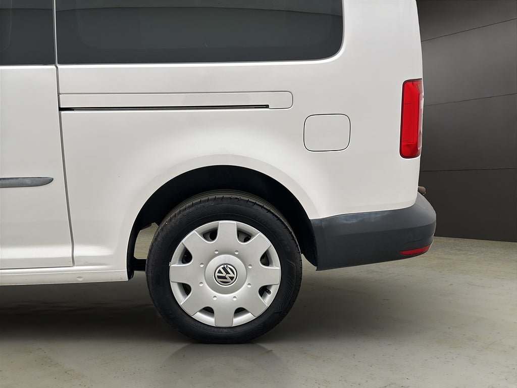 Vehicle Image 27