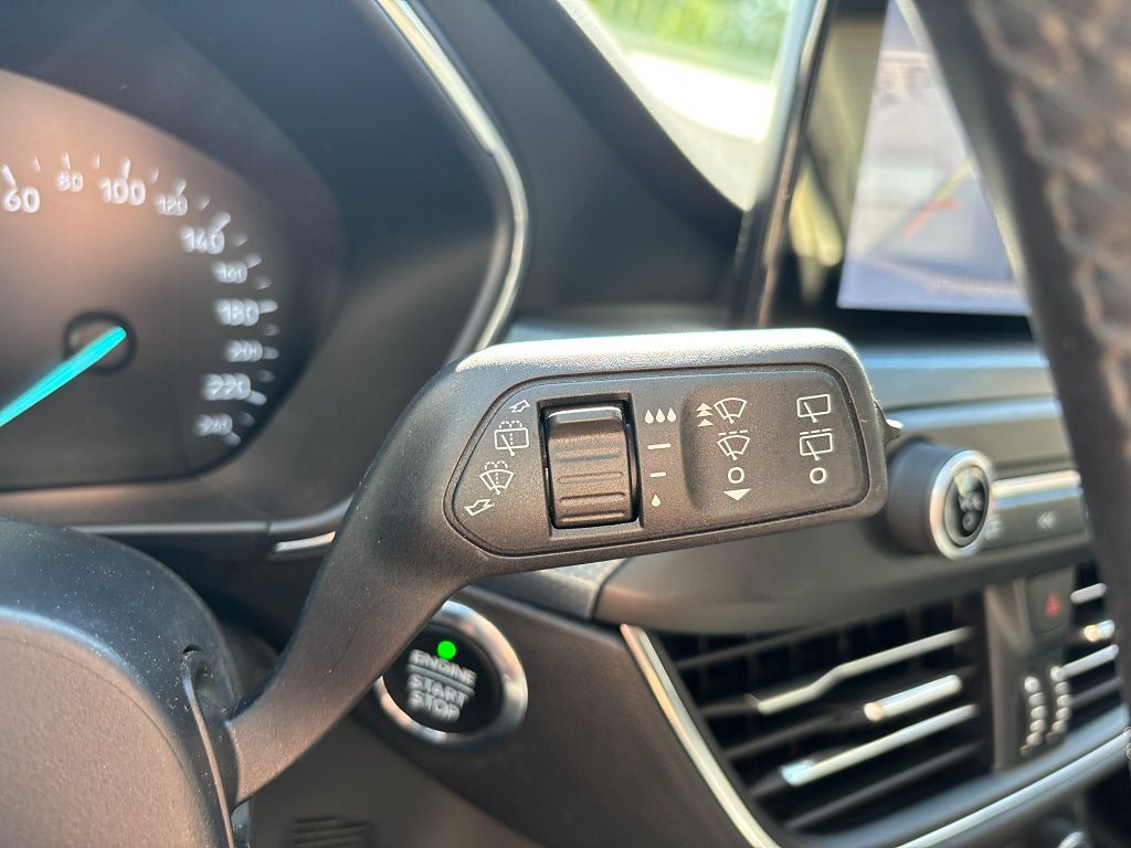 Vehicle Image 26