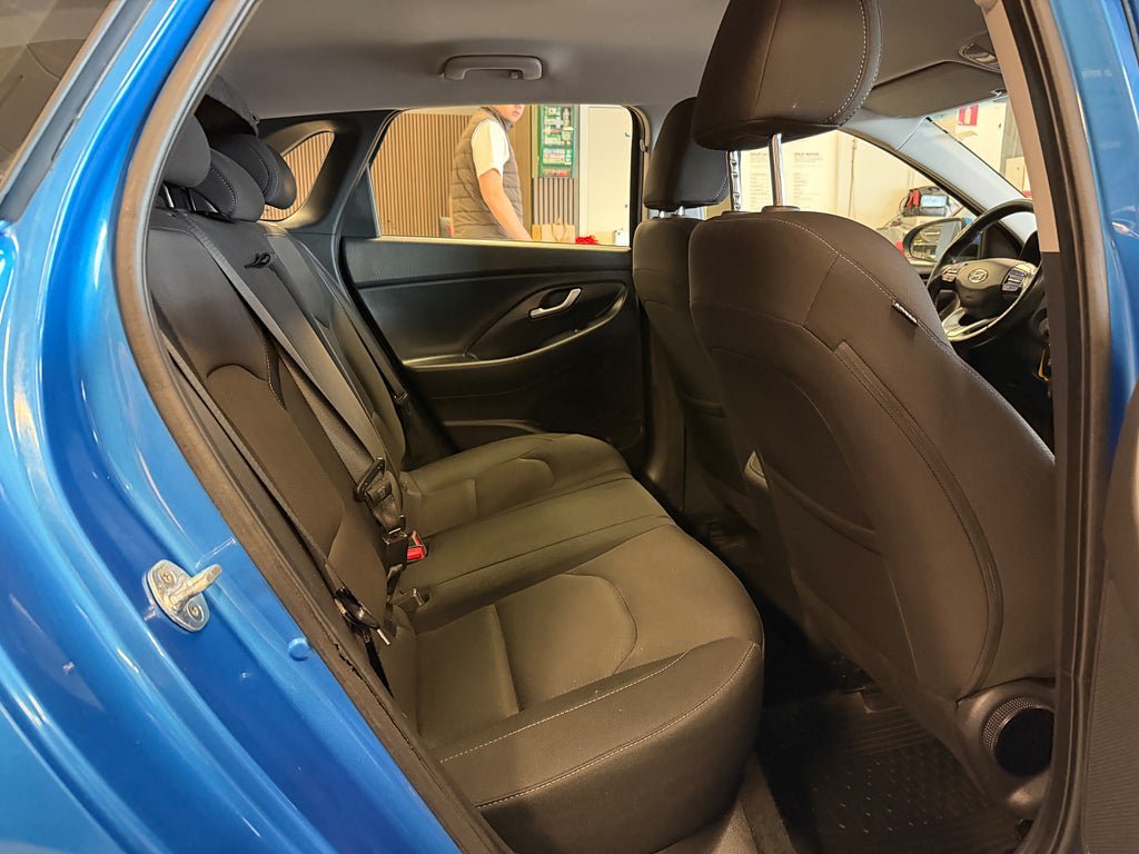 Vehicle Image 27