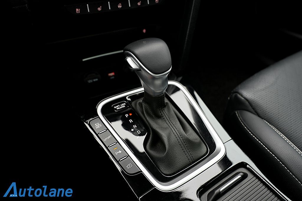 Vehicle Image 30