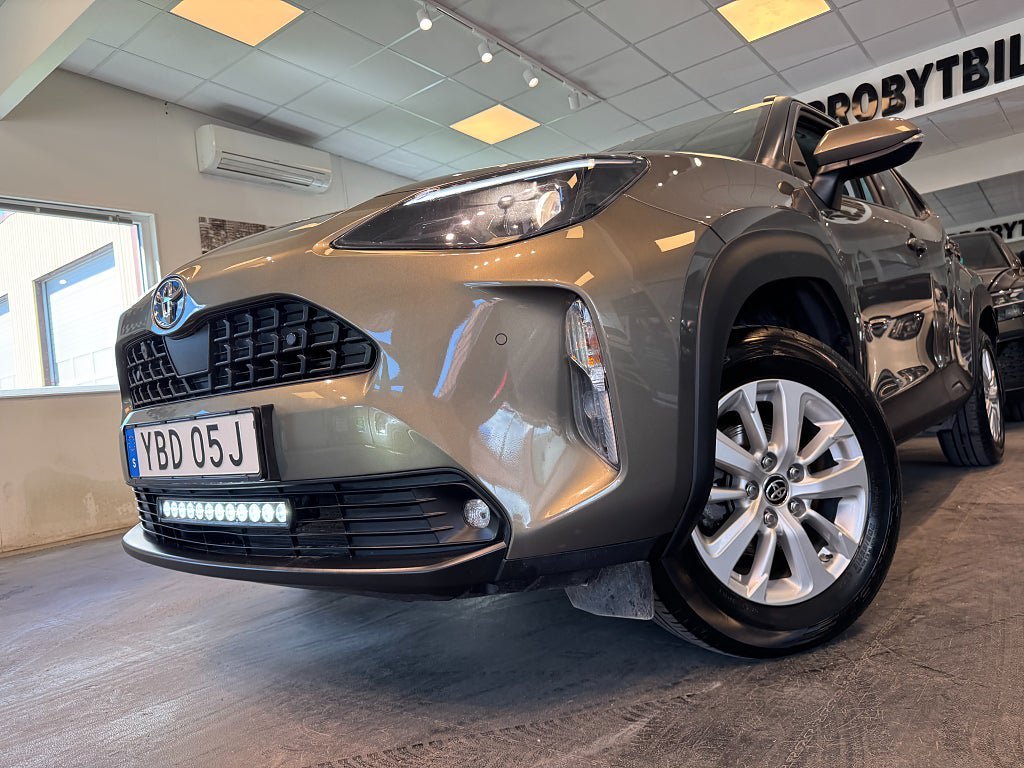 Vehicle Image 6