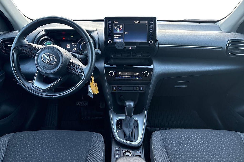 Vehicle Image 11