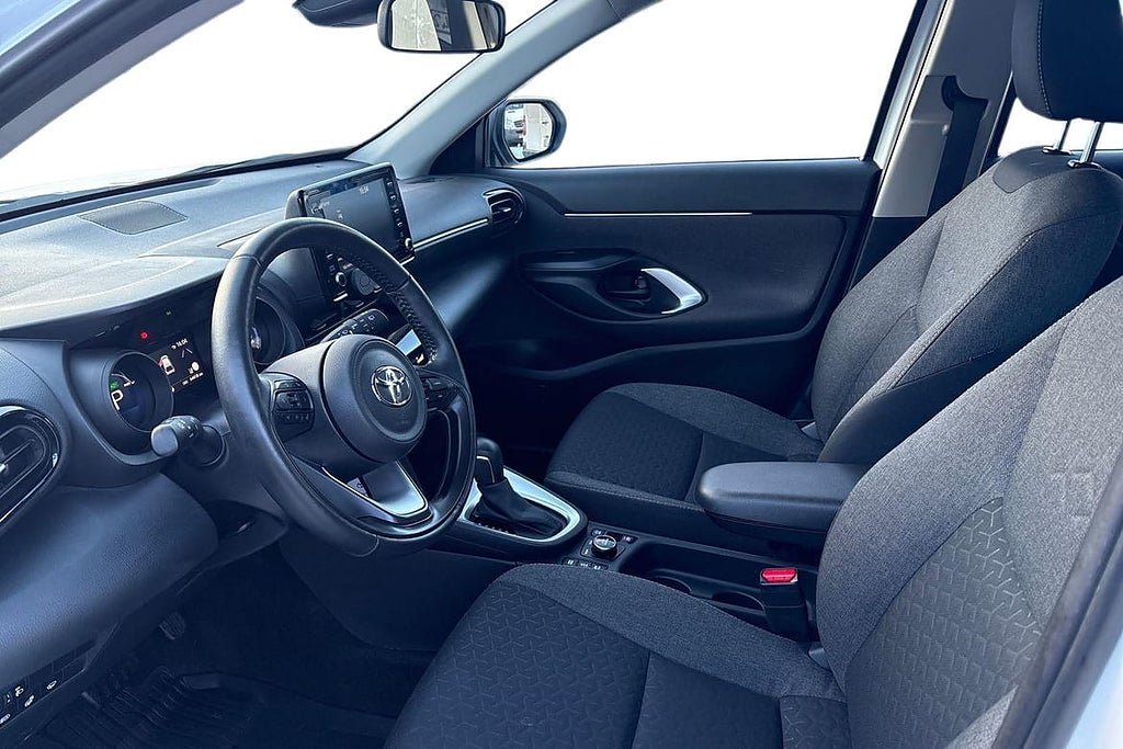 Vehicle Image 15