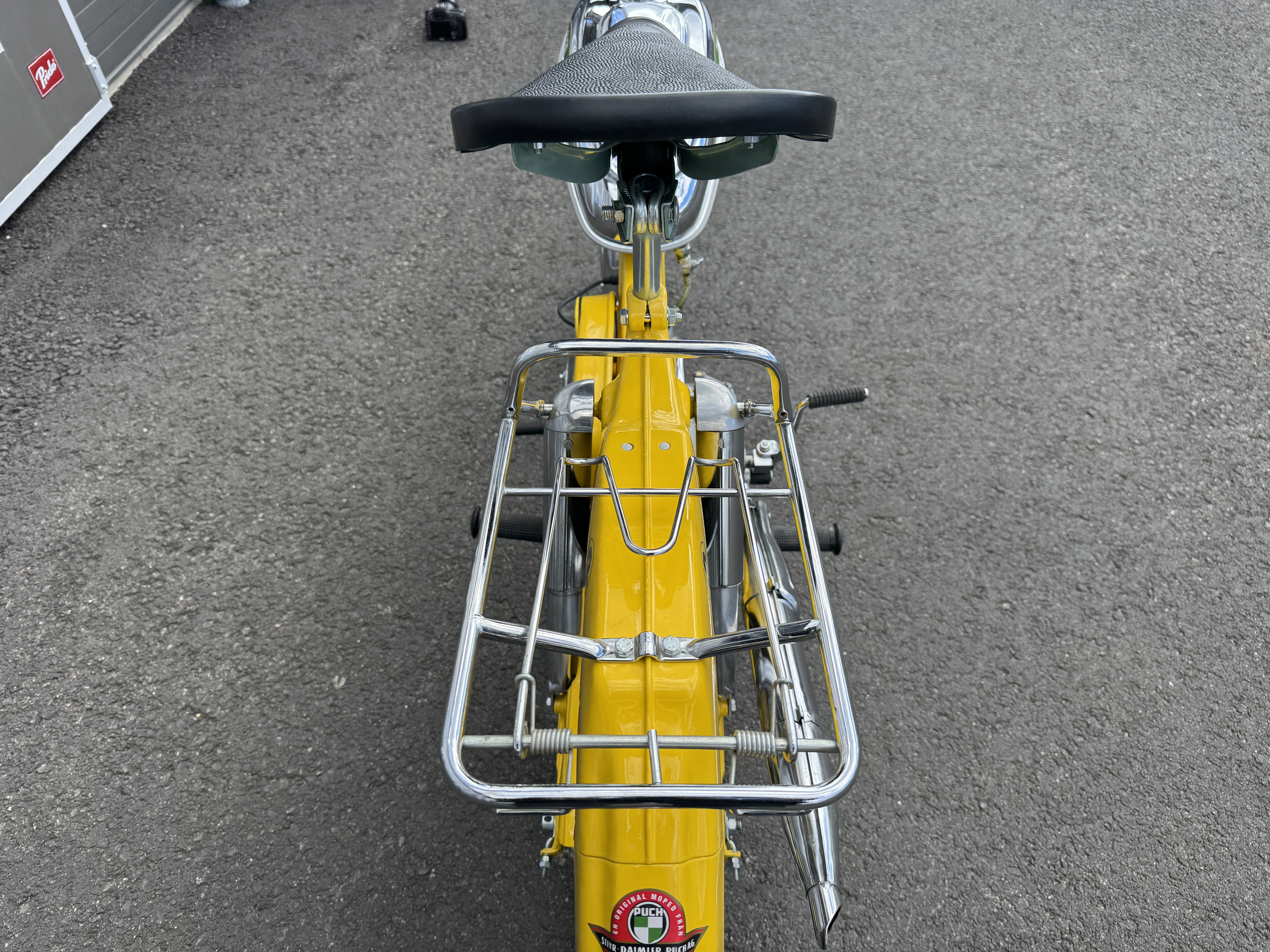 Vehicle Image 25