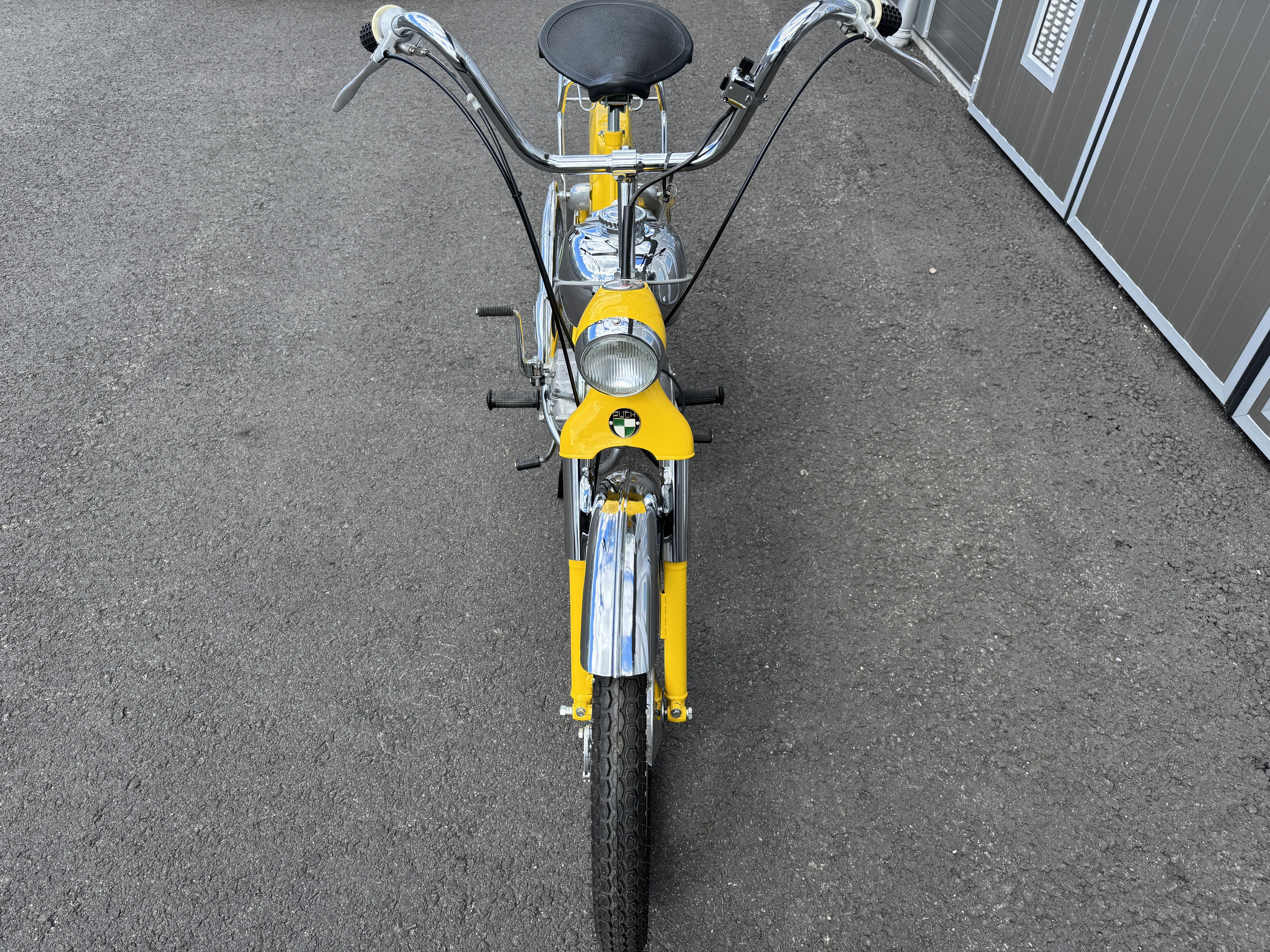 Vehicle Image 24
