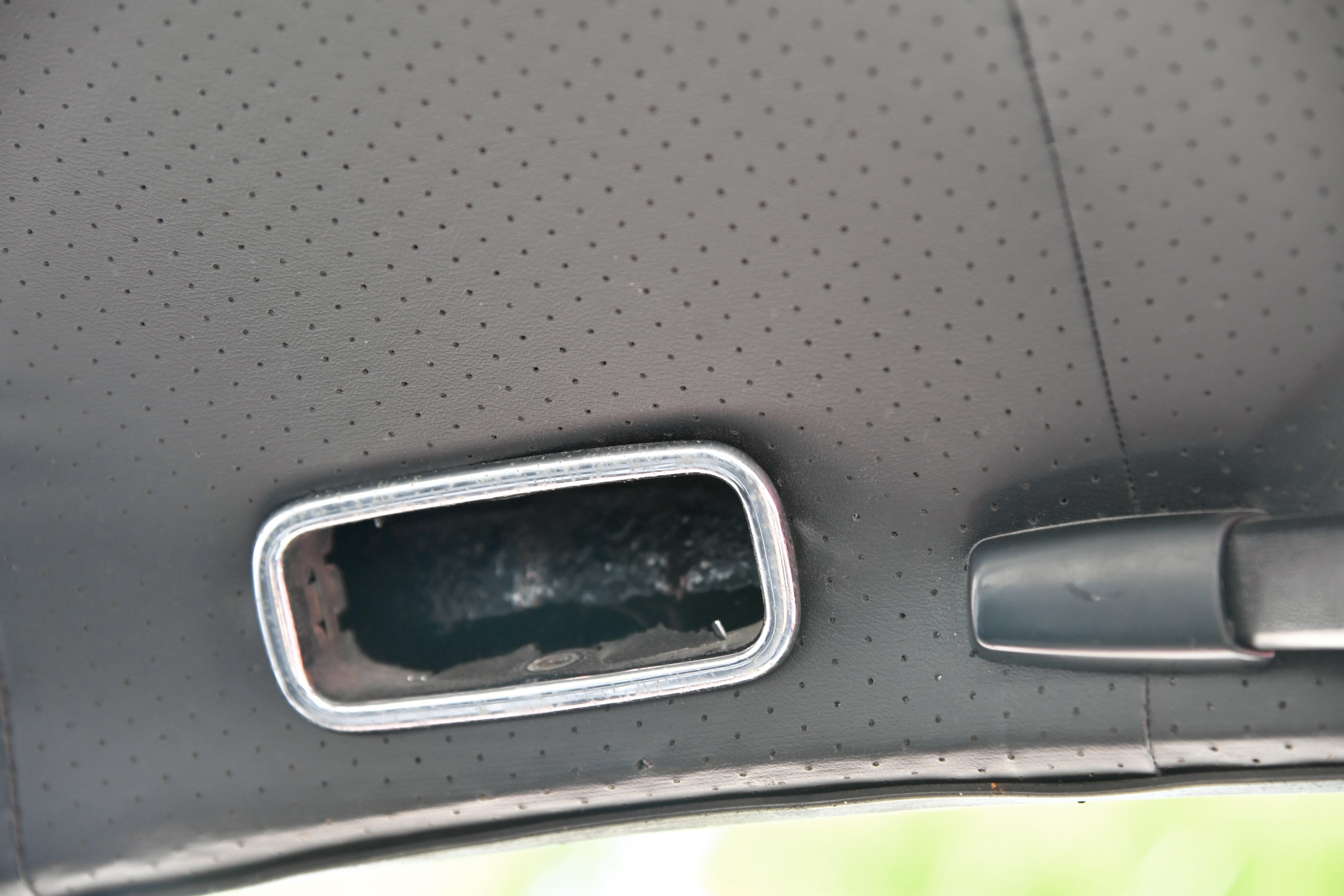 Vehicle Image 36