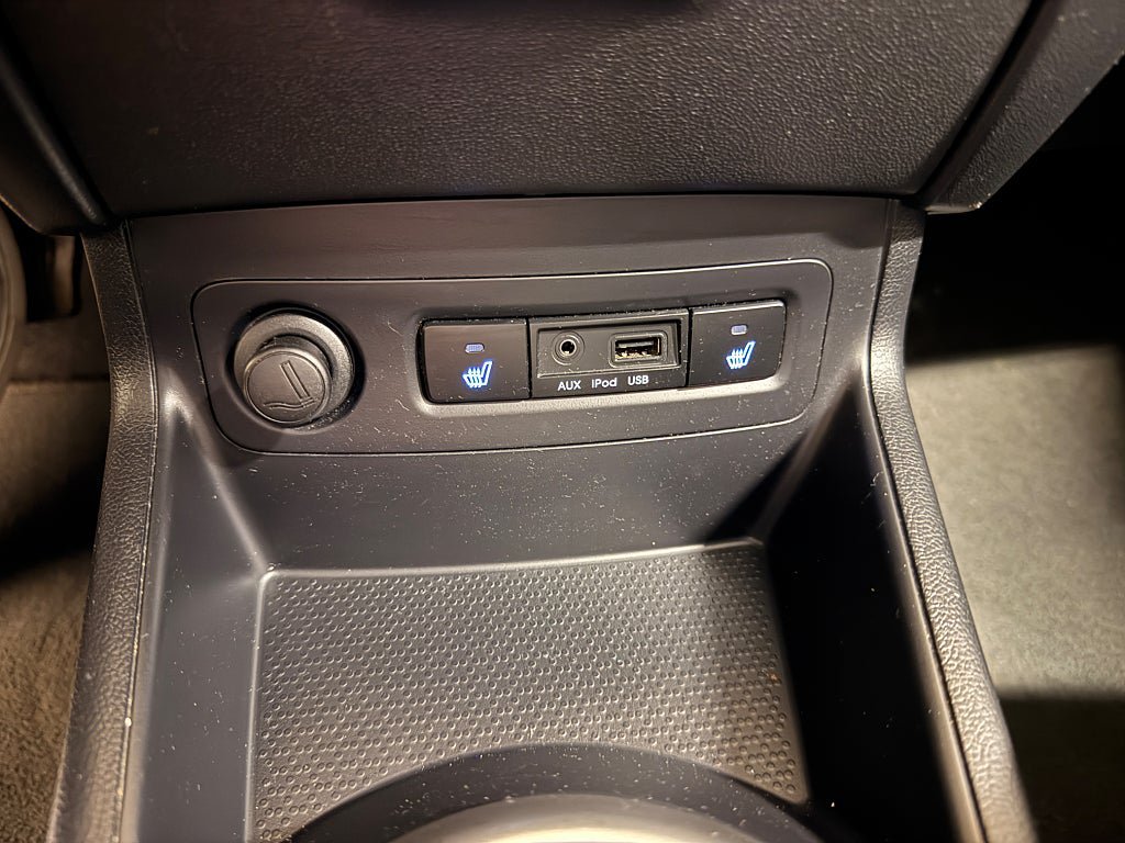 Vehicle Image 14