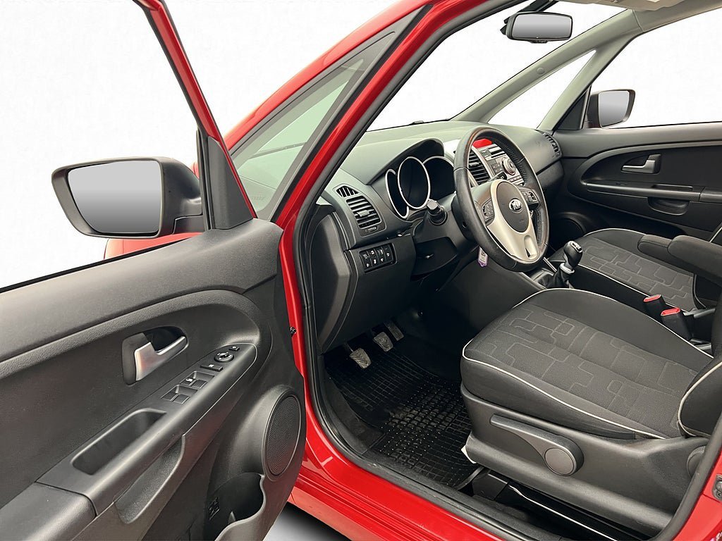 Vehicle Image 8