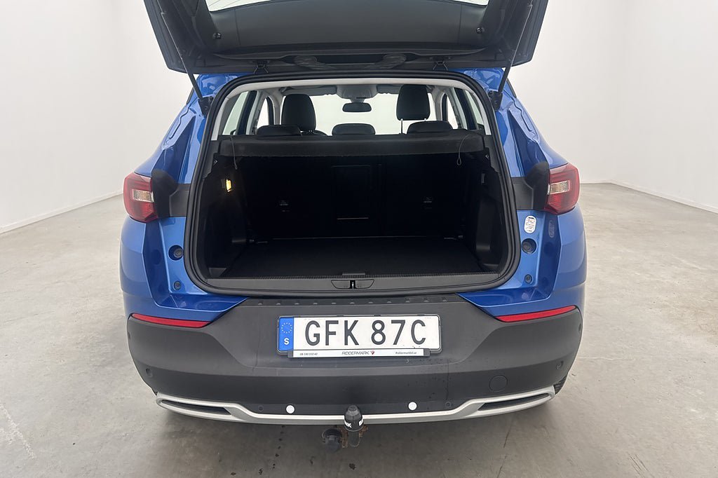 Vehicle Image 23