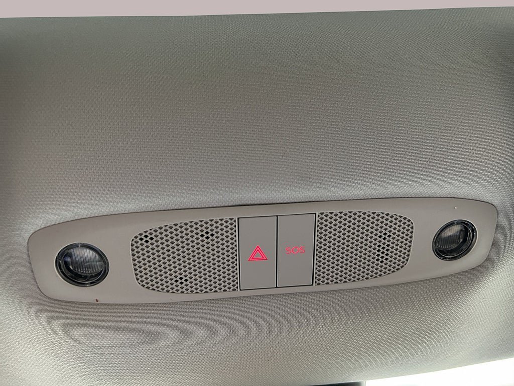 Vehicle Image 27