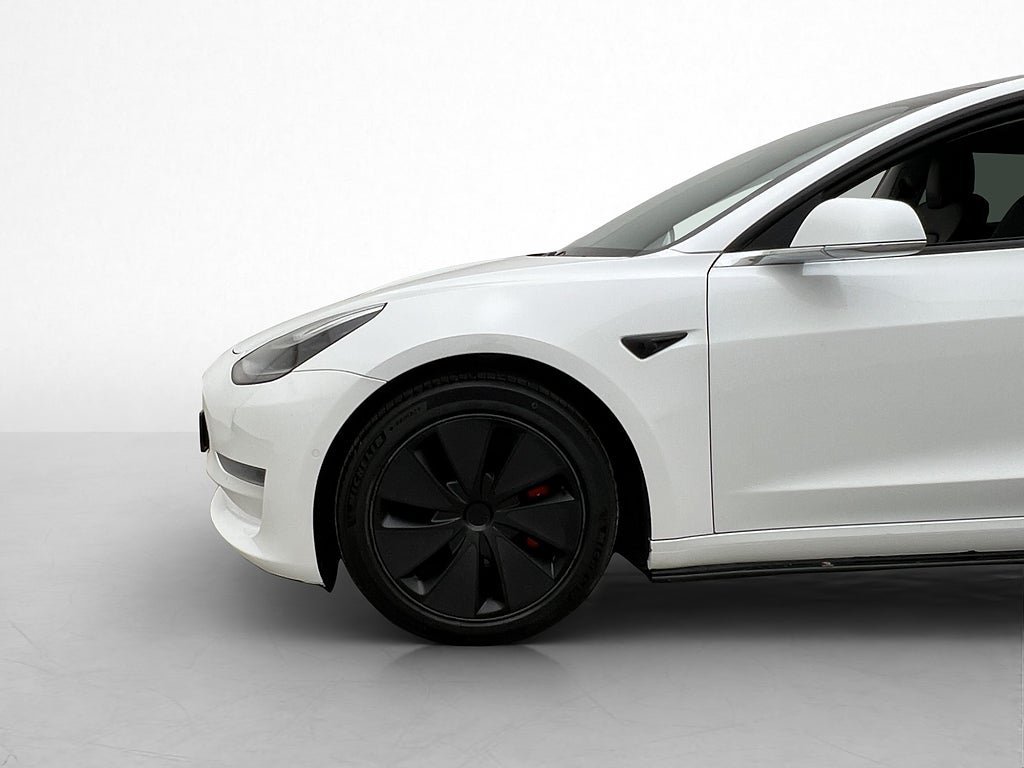 Vehicle Image 31