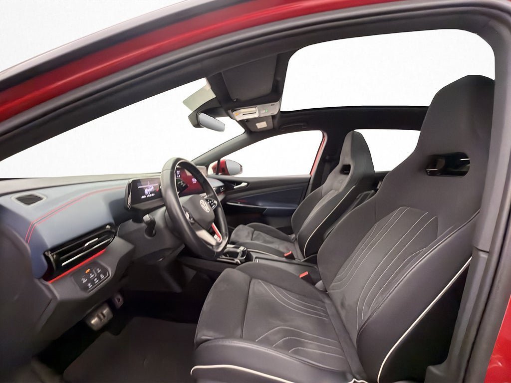 Vehicle Image 26