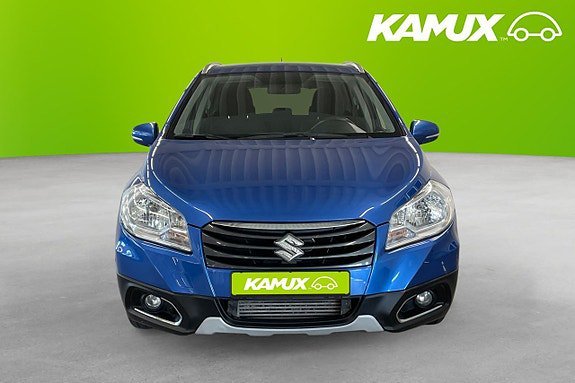 Vehicle Image 6